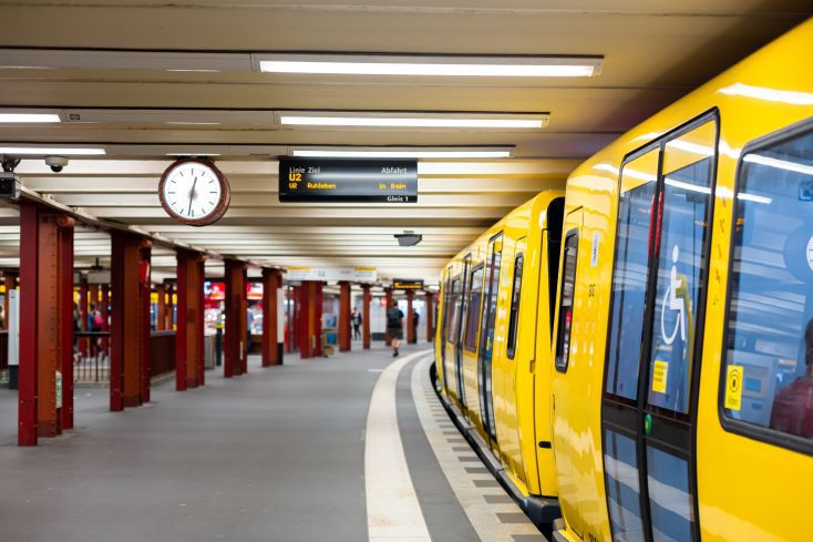 Foto de estação de metrô em Berlim