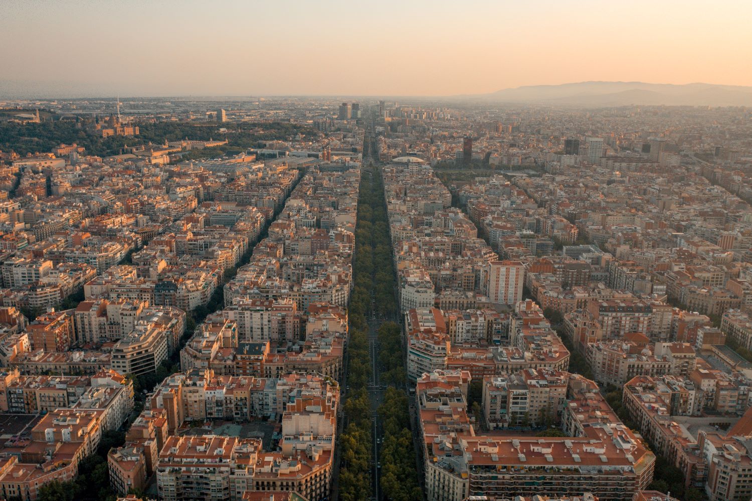 Foto aérea de Barcelona e seus superblocks